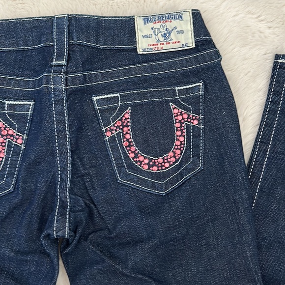 NWOT AUTHENTIC TRUE RELIGION DARK PINK CRYSTAL POCKET DENIM JEANS - Picture 3 of 8